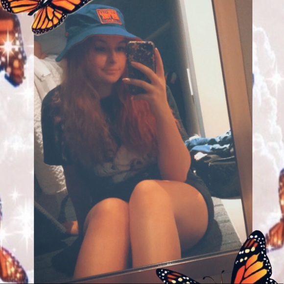 Meet your Posher, Zoey - Picture 1 of 1